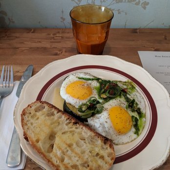 Comptoir Sainte-Cécile - Oeufs miroir + courges 15$ - Delicatessen Near Me - Montreal, Quebec Comptoir Sainte-Cécile - Oeufs miroir + courges 15$ - Delicatessen Near Me - Montreal, Quebec