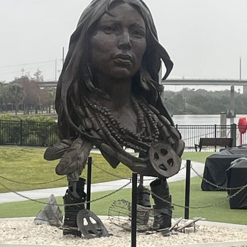 Ulele - Princess Ulele - New American Near Me - Tampa, Florida
