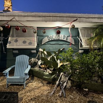 Dockside Bar and Grill - Entrance from the road - Bars Near Me - Marathon, Florida