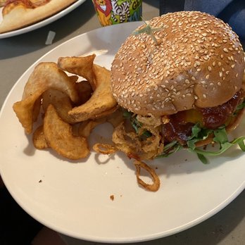 Murrayhill Taphouse - Taphouse burger sub cheddar - Beer Bar Near Me - Beaverton, Oregon Murrayhill Taphouse - Taphouse burger sub cheddar - Beer Bar Near Me - Beaverton, Oregon