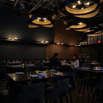 Wilson Hardware Kitchen & Bar - Interior - New American Near Me - Arlington, Virginia Wilson Hardware Kitchen & Bar - Interior - New American Near Me - Arlington, Virginia