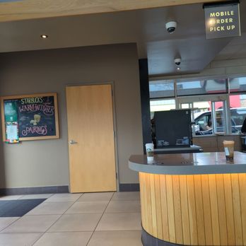 Starbucks - Inside - Coffee & Tea Near Me - Valdosta, Georgia Starbucks - Inside - Coffee & Tea Near Me - Valdosta, Georgia