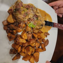 Adagio Pasta & Grill - Grilled chicken Marcella with potatoes