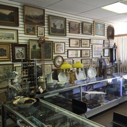 NJ Antique Buyers - Interior Photo 1
