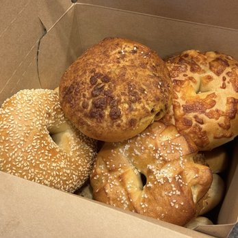 Noah's NY Bagels - Bagels Near Me - Sacramento, California