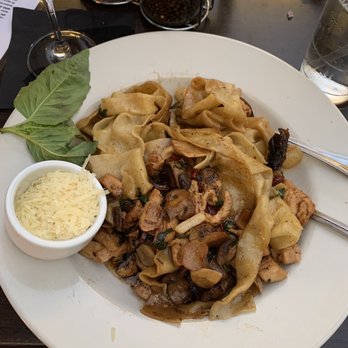 Bardot - Fresh pappardelle with chicken - New American Near Me - Claremont, California