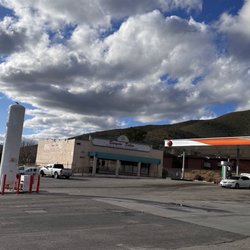 Acton 76 Service Center