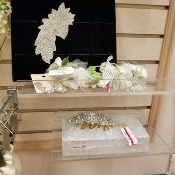 David's Bridal - Sparse hair accessories in disarray - Bridal Near Me - South Portland, Maine David's Bridal - Sparse hair accessories in disarray - Bridal Near Me - South Portland, Maine