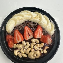 Organique Juice Bar - Cacao Bowl - your light meal lunch