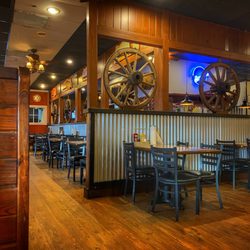 Sioux City Steakhouse - Nice decor & atmosphere inside