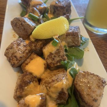 The Local's  Eatery - Ahi tuna bites. Cooked perfectly. - Gastropubs Near Me - Niceville, Florida