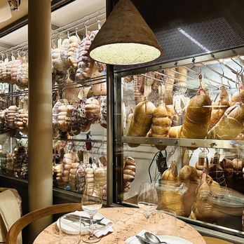 Manteca - Glass salumi room - Italian Near Me - London, XGL Manteca - Glass salumi room - Italian Near Me - London, XGL