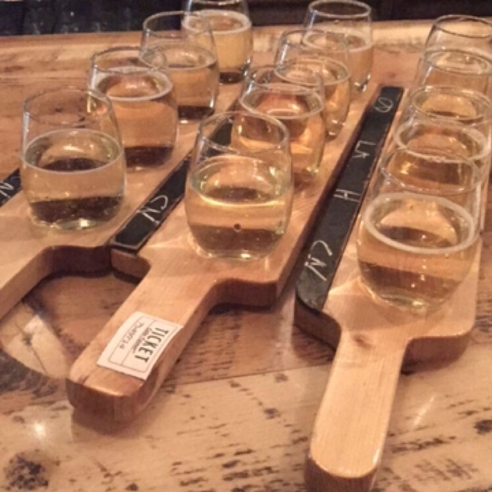 Stem Ciders - Cider flights! - Bars Near Me - Denver, Colorado Stem Ciders - Cider flights! - Bars Near Me - Denver, Colorado