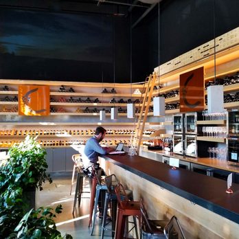 Cepae Tasting Room - Wine Tasting Room Near Me - Bellevue, Washington