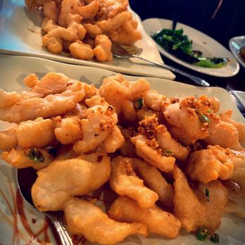 Pagoda - Golden Fried Garlic Fish Fillet - Dim Sum Near Me - Roseville, Minnesota Pagoda - Golden Fried Garlic Fish Fillet - Dim Sum Near Me - Roseville, Minnesota