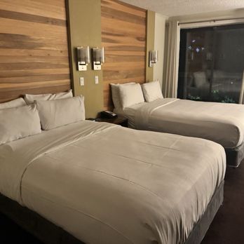 Blue Mountain Inn - Hotels Near Me - Blue Mountains, Ontario