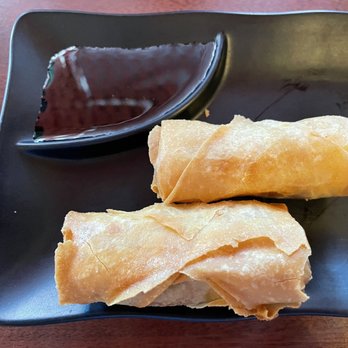 Ban Thai and Sushi Restaurant - Egg rolls, Ban Thai & Sushi, off McMullen Booth, Safety Harbor, Clearwater - Sushi Bars Near Me - Clearwater, Florida