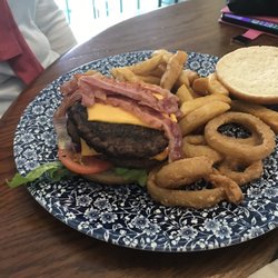 The Glass House - Empire Burger