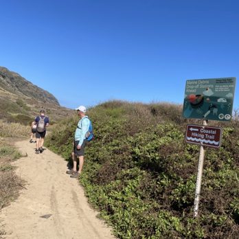 Ka'ena Point Trail Hike - Heading down the Coastal Hiking Trail - Hiking Near Me - Waialua, Hawaii Ka'ena Point Trail Hike - Heading down the Coastal Hiking Trail - Hiking Near Me - Waialua, Hawaii