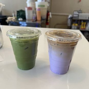 Brew Brew Coffee and Tea - Coffee & Tea Near Me - Chicago, Illinois