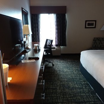 La Quinta by Wyndham Morgantown - Hotels Near Me - Westover, West Virginia La Quinta by Wyndham Morgantown - Hotels Near Me - Westover, West Virginia