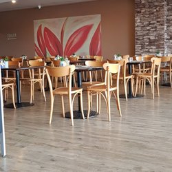 Juniper And Pine - Very well designed layout, great ambience and relaxed feel to it