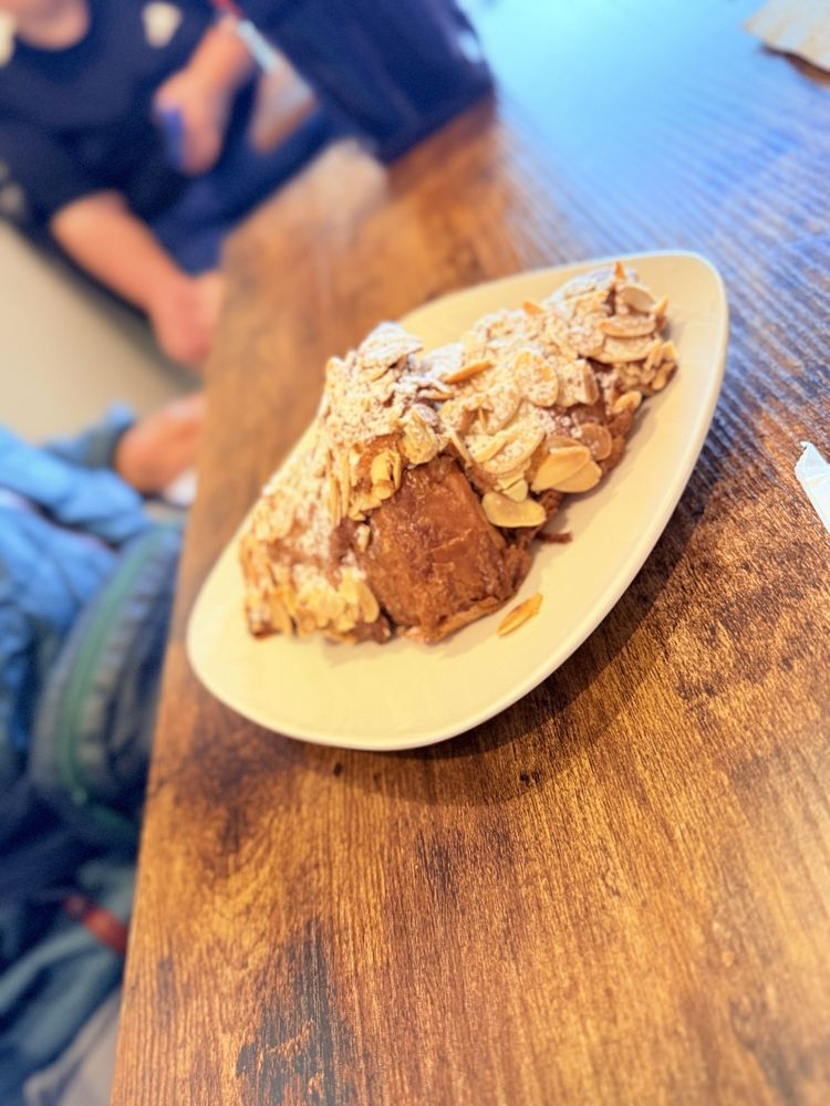 Historia Bakery Cafe