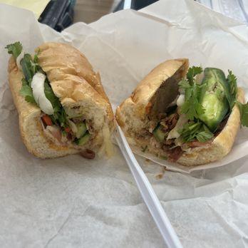 VinTea - Banh mi dac biet - Bubble Tea Near Me - Chicago, Illinois