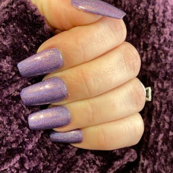 FÜMA Nail Bar - Nails - Waxing Near Me - Cypress, California