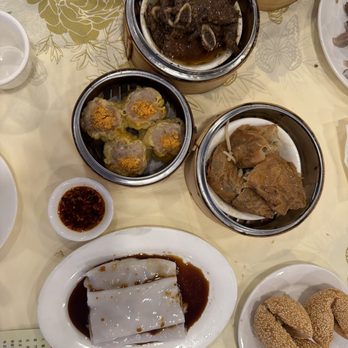 New Northern Manor - Very authentic dim sum place - Dim Sum Near Me - Little neck, New York New Northern Manor - Very authentic dim sum place - Dim Sum Near Me - Little neck, New York