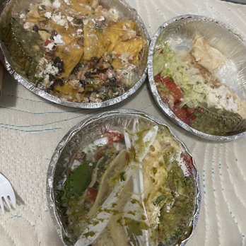 Antojitos Mexicanos - Chicken Tacos , chicken Quesadilla de Harina & chicken Nachos - Mexican Near Me - New York, New York Antojitos Mexicanos - Chicken Tacos , chicken Quesadilla de Harina & chicken Nachos - Mexican Near Me - New York, New York
