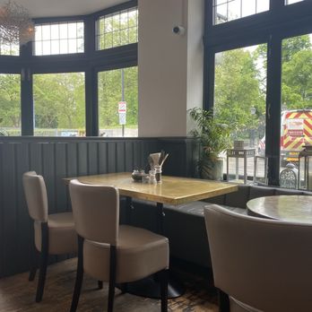 Greenwich Tavern - Interior - British Near Me - London, XGL Greenwich Tavern - Interior - British Near Me - London, XGL