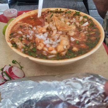 Alber's Mexican Food - Mexican Near Me - Pico Rivera, California