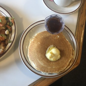 AJ's Cafe & Grill - Pancakes that came with the deluxe omelette - Breakfast & Brunch Near Me - Turlock, California