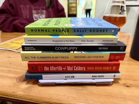 Magic City Books by null