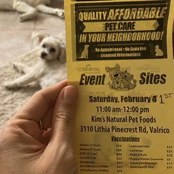 Kim's Natural Pet Foods - Small pet clinic available the first Saturday of every month.