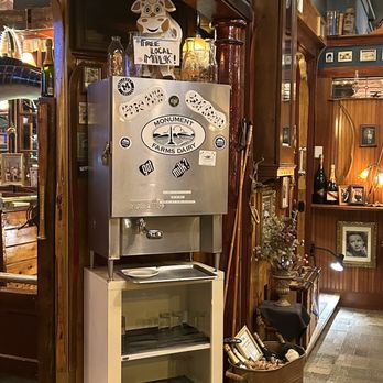 Fire & Ice Restaurant - Chocolate milk dispenser - Pubs Near Me - Middlebury, Vermont Fire & Ice Restaurant - Chocolate milk dispenser - Pubs Near Me - Middlebury, Vermont
