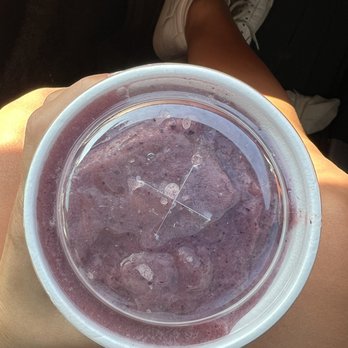 Tropical Smoothie Cafe - Blueberry bliss smoothie - Juice Bars & Smoothies Near Me - Bridgeville, Pennsylvania Tropical Smoothie Cafe - Blueberry bliss smoothie - Juice Bars & Smoothies Near Me - Bridgeville, Pennsylvania