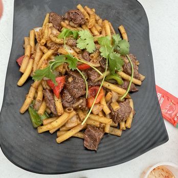 Pholuscious - Macaroni noodles with beef - Vietnamese Near Me - Huntington Beach, California Pholuscious - Macaroni noodles with beef - Vietnamese Near Me - Huntington Beach, California