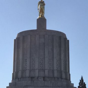 Oregon State Capitol - Landmarks & Historical Buildings Near Me - Salem, Oregon