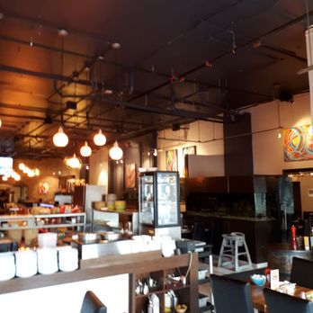 Bistro La Muse - the interior of a restaurant - Pizza Near Me - Drummondville, Quebec Bistro La Muse - the interior of a restaurant - Pizza Near Me - Drummondville, Quebec