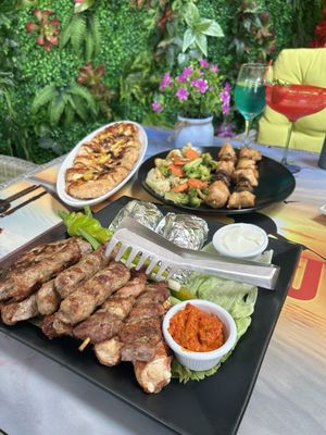 Deja Vu Restaurant & Bar by null