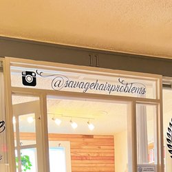 Savage Hair studio