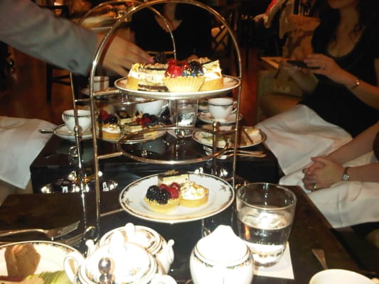 Houston Grand Hotel - River Oaks by null