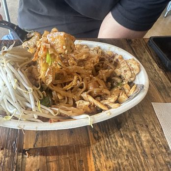 Zaap Kitchen Lao & Thai Street Eats - Pad Thai - Thai Near Me - Irving, Texas Zaap Kitchen Lao & Thai Street Eats - Pad Thai - Thai Near Me - Irving, Texas