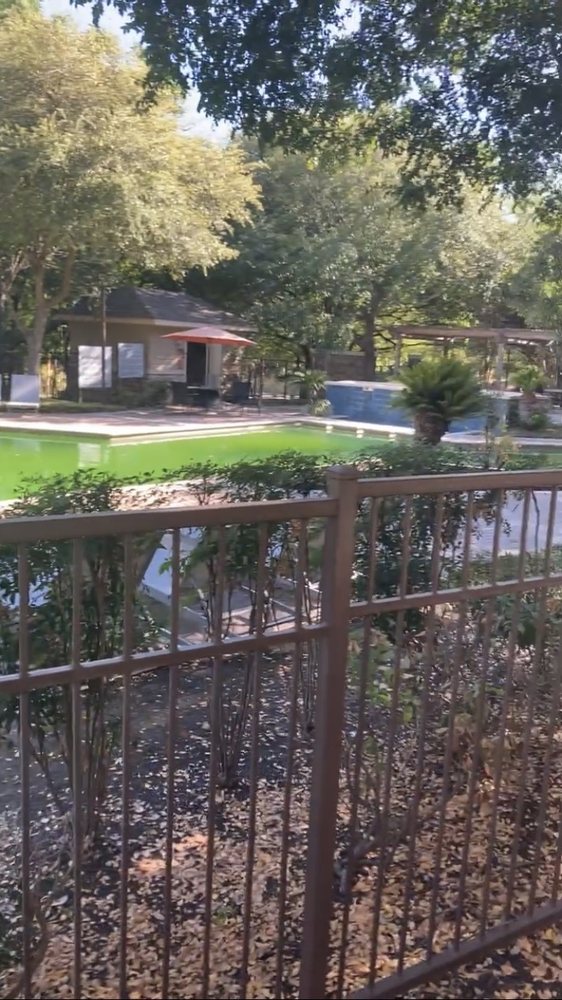 BROADSTONE RANCH APARTMENTS Updated October 2024 12 Photos & 21 Reviews 5803 Utsa Blvd