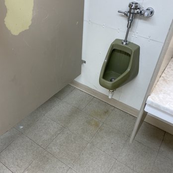 Fox Den RV and Campground - Why clean the floor when you can just leave pee stains - RV Parks Near Me - West Yellowstone, Montana Fox Den RV and Campground - Why clean the floor when you can just leave pee stains - RV Parks Near Me - West Yellowstone, Montana