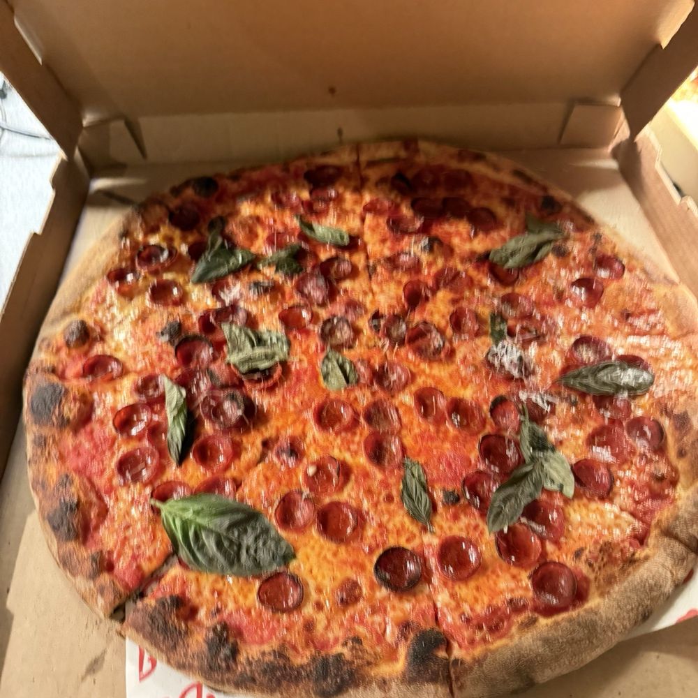 18" Pepperoni 18" Pepperoni
