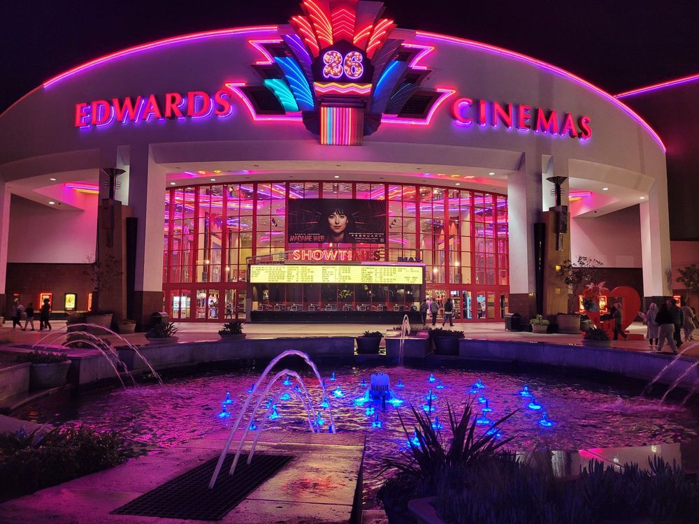 LONG BEACH TOWNE CENTER Updated August 2024 189 Photos & 142