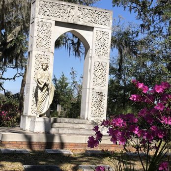 Bonaventure Cemetery - Funeral Services & Cemeteries Near Me - Savannah, Georgia
